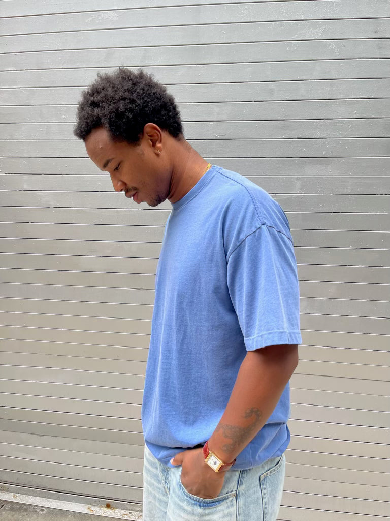 VINTAGE NAVY T-SHIRT