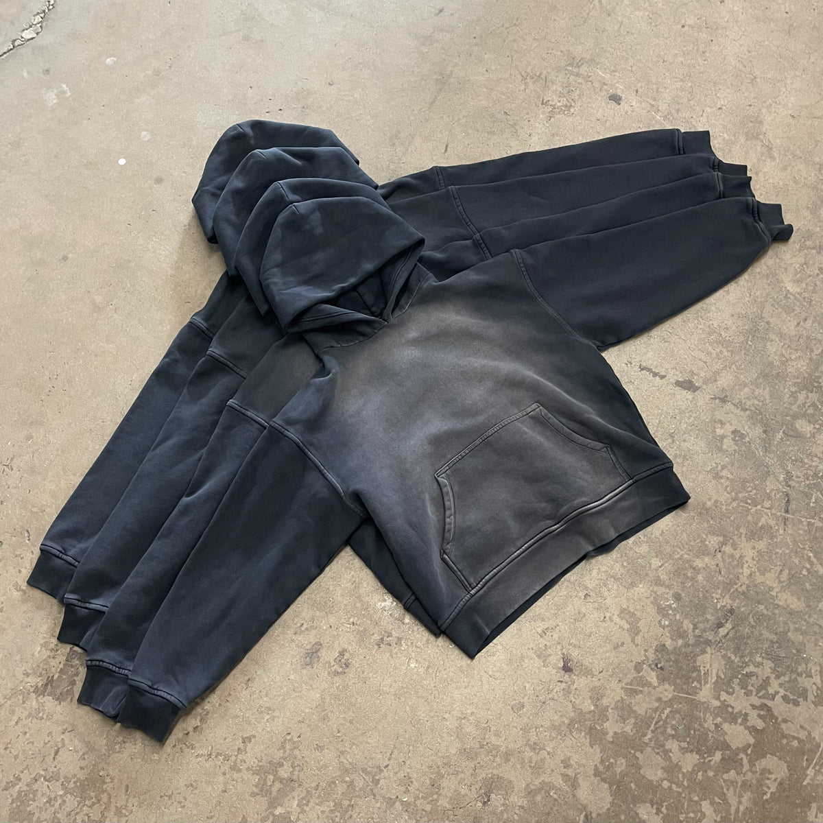 トップス Thirteen Studios Black 2 Layer Hoodie Stylish and Comfortable Perfect Hoodie for All Occasions – Blanks