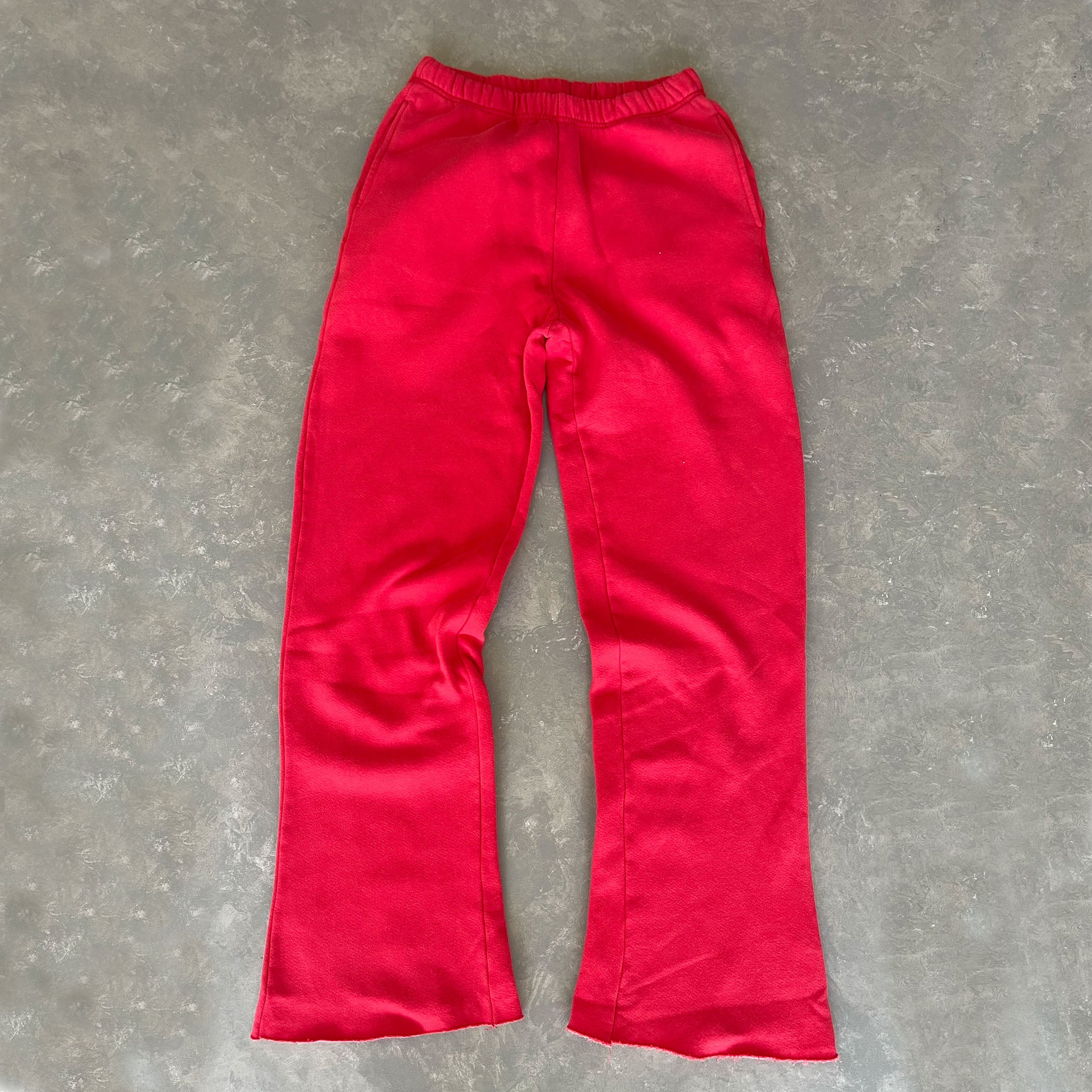 LIGHTWEIGHT SWEATPANT