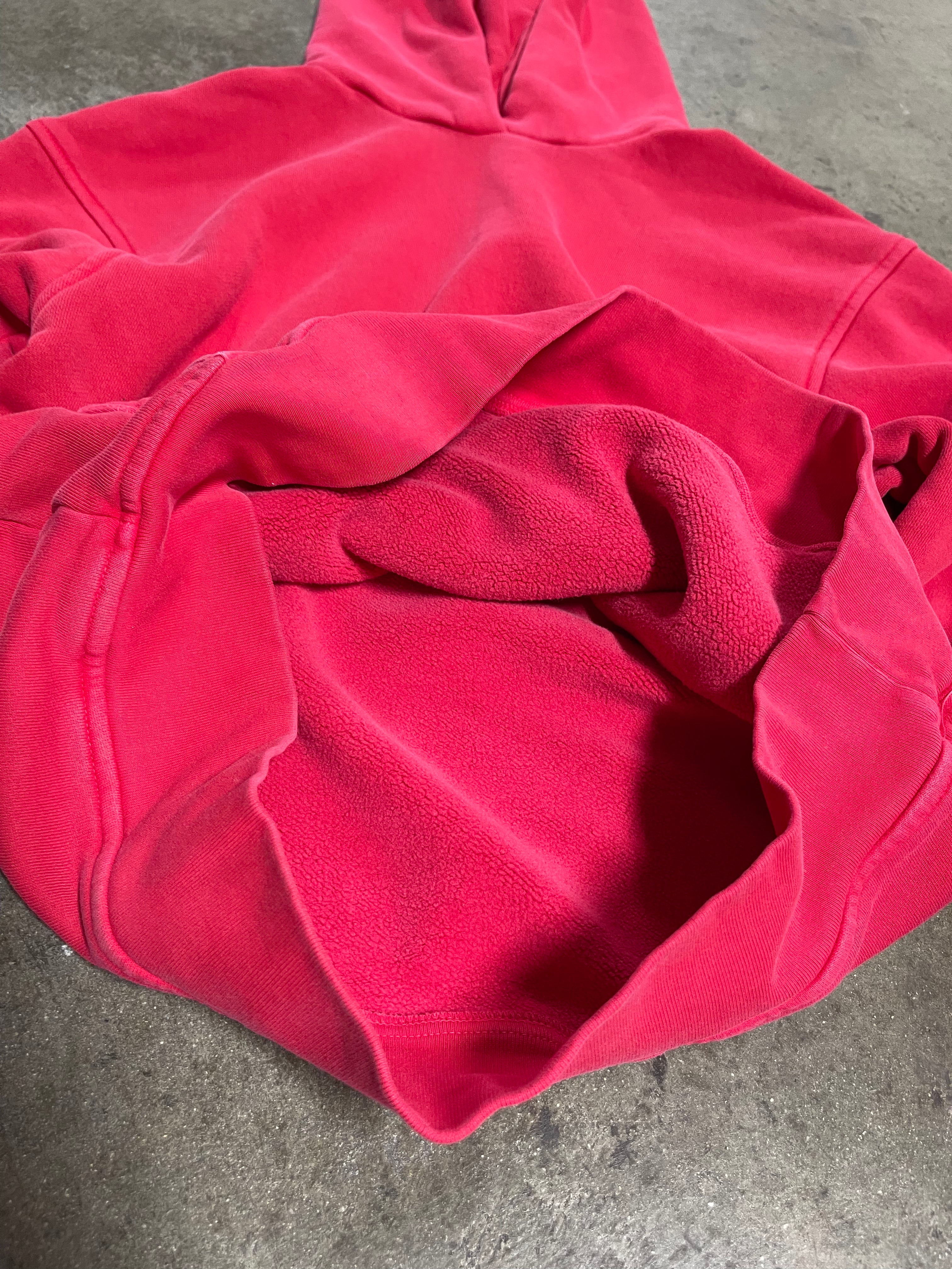 VINTAGE RED HOODIE